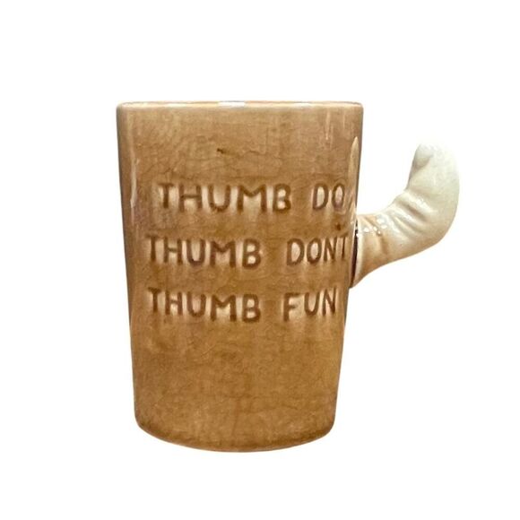 Vintage THUMB handle 4" mug. - Picture 1 of 4
